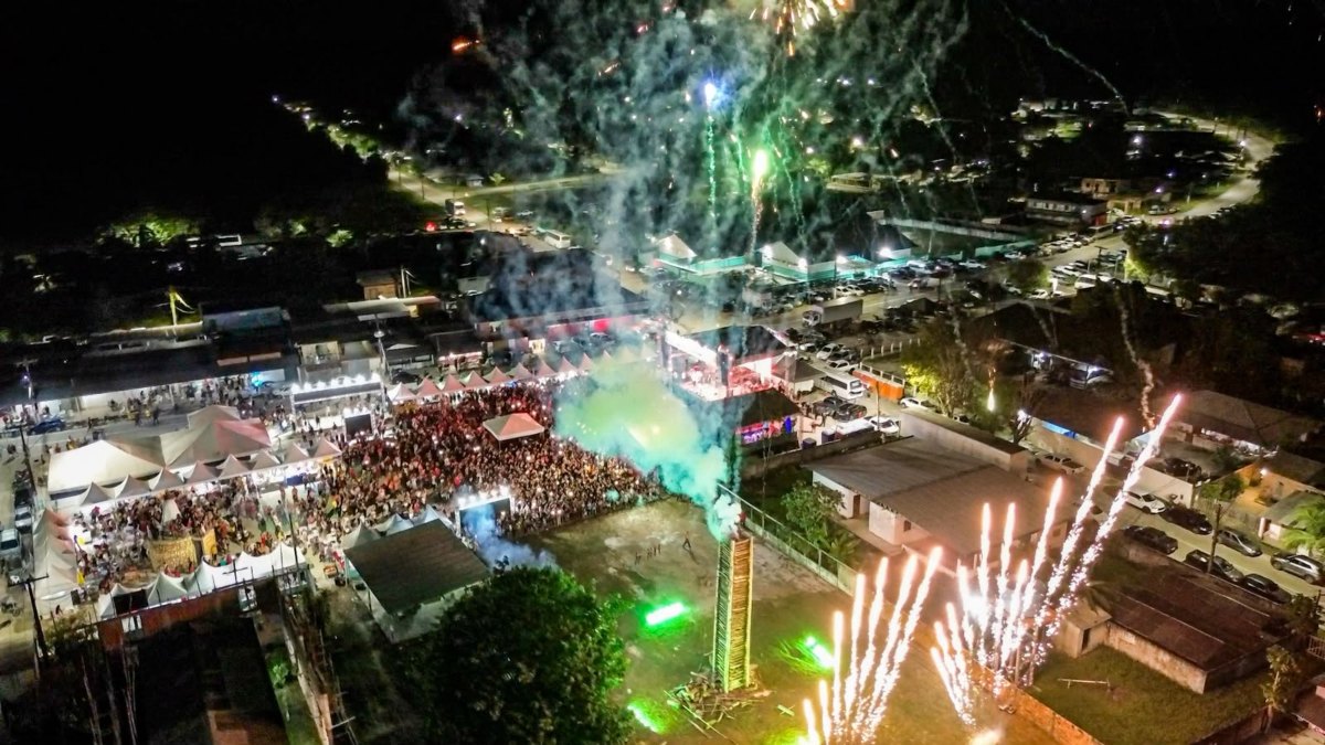 Prefeitura de Itacoatiara fortalece a cultura e movimenta a economia com a 22ª Festa da Fogueira na Vila de Lindóia