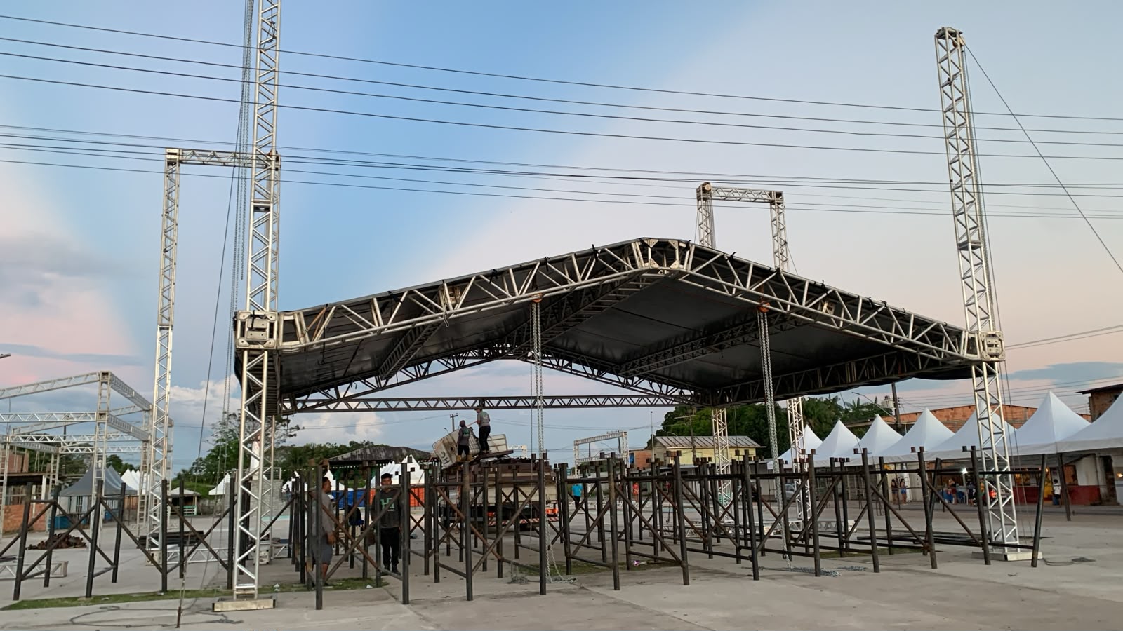 Lindóia se prepara para a 22ª Festa da Fogueira com grande programação e show nacional