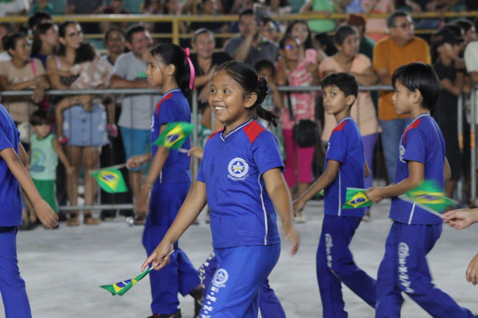 Desfile Cívico reúne mais de 40 instituições em Itacoatiara